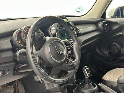 MINI 3 Puertas